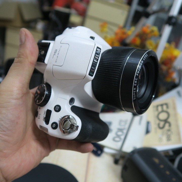 Máy ảnh Fujifilm SL300 14Mpx quay chụp tốt | BigBuy360 - bigbuy360.vn