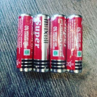 Vỉ 4viên pin 2A /3A  1.5V maxell Super