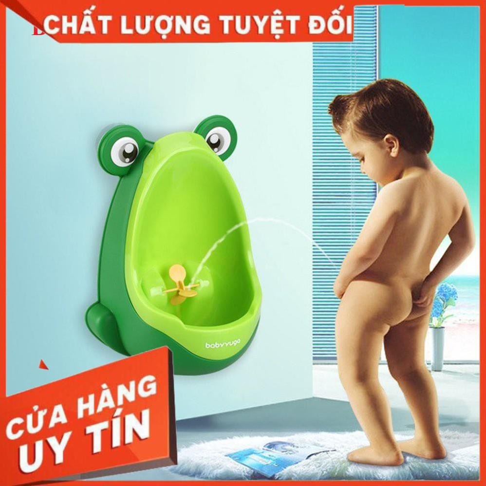 SALE BÔ ĐỨNG TREO TƯỜNG CON ẾCH TẬP CHO BÉ TRAI ĐỨNG (ĐI) TIỂU