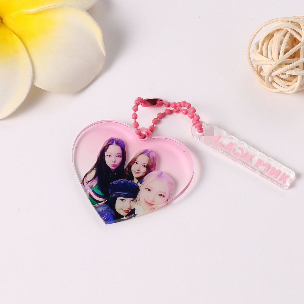 Móc Khóa Hình Nhóm Nhạc Kpop BTS Blackpink Aespa En Twice Sk