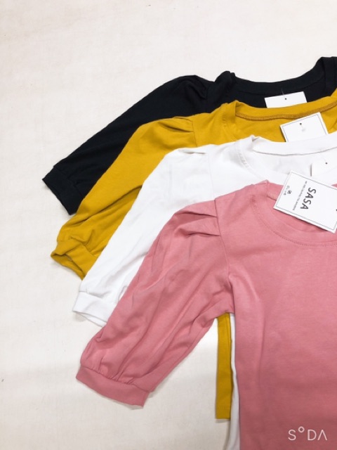 Áo thun cộc tay vai bồng chất zip