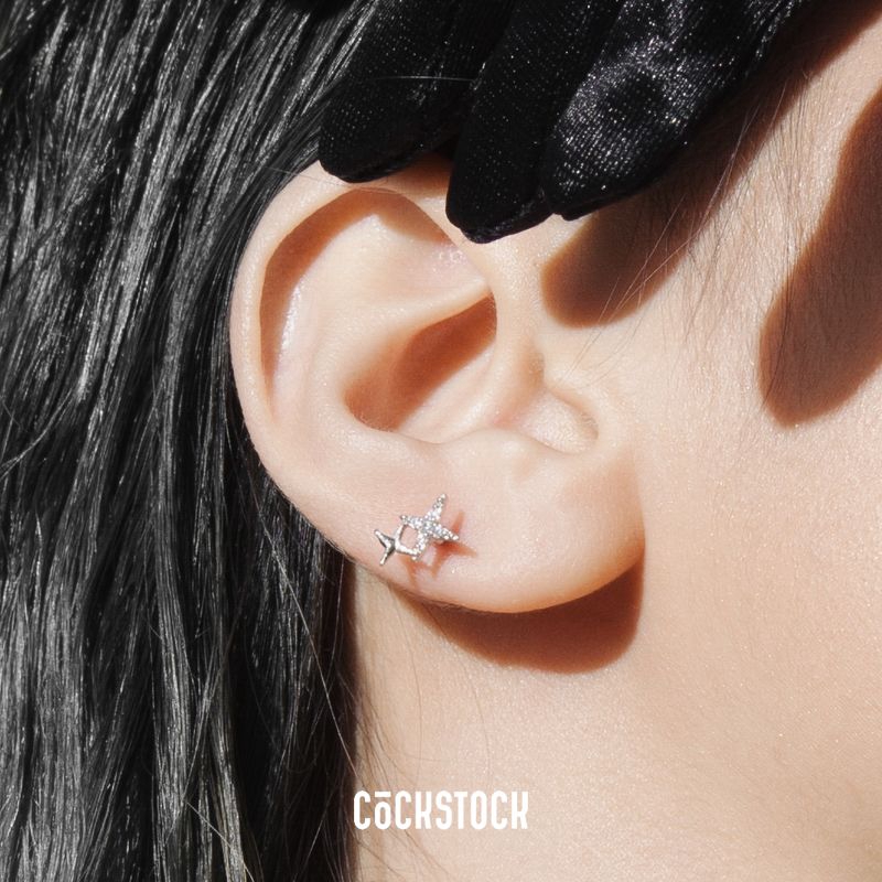 Khuyên tai Phi tiêu đá Darts ( giá 1 chiếc )