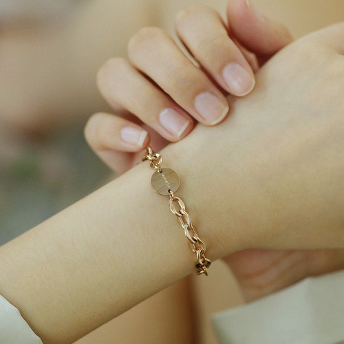 Lắc Tay Dây Xích Mặt Tròn Và Ngôi Sao Titan Ko Đen TT 3477