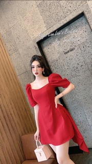 Váy thiết kế tay bồng