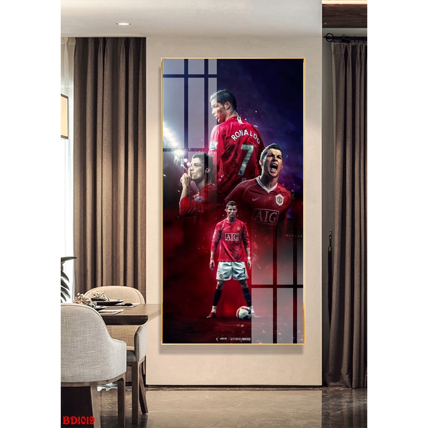 Tranh Tráng Gương- Tranh Ronaldo- siêu sao bóng đá thế giới