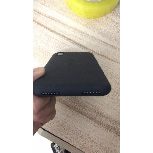 Ốp dẻo đen Vsmart Bee 3