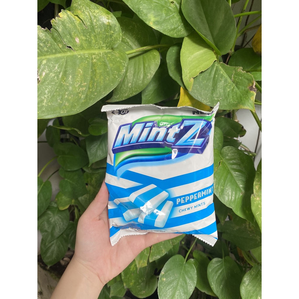 Kẹo Nhai Trái Cây MintZ LemonMint Chewy Vị Chanh (Gói 150g-vàng)