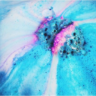 Bom tắm LUSH - Intergalactic bath bomb