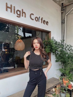 ÁO TAY NGẮN RÚT BÊN