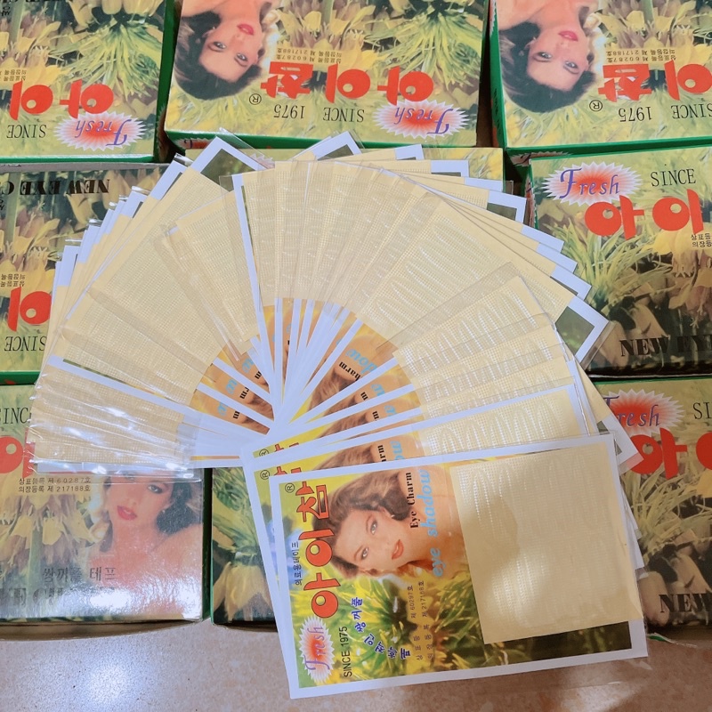 Kích Mí Hoa Cúc 50 Vỉ /1 Hộp Có Sẵn Keo Dán Trực Tiếp [Chính Hãng]