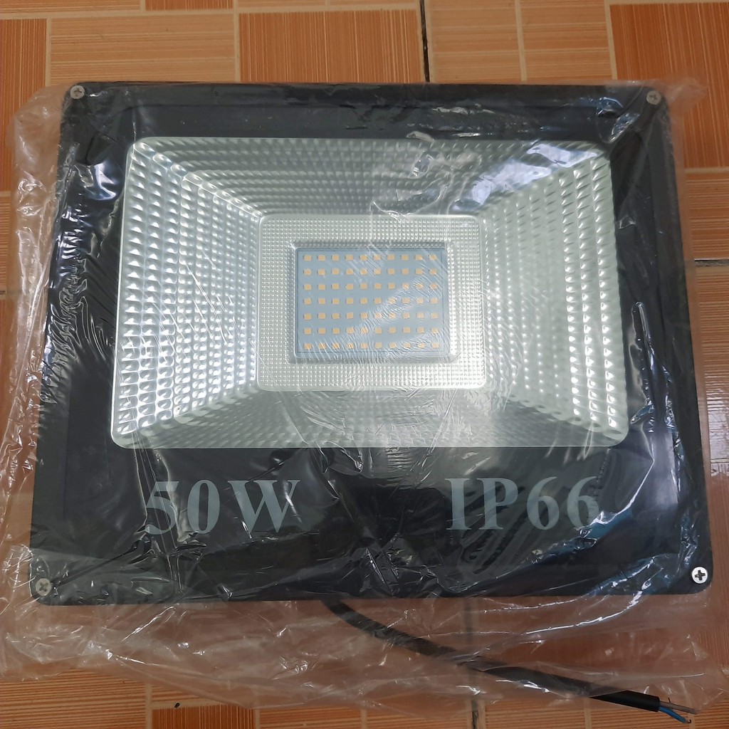 Đèn led pha cob 50W dùng chuyên cho công trình, bảng hiệu lắp đặt ngoài trời chống nước IP66 ánh sáng trắng