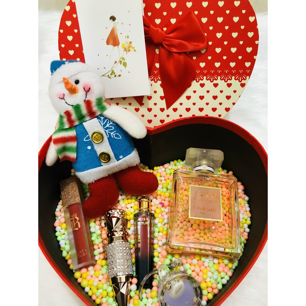 SET QUÀ TẶNG SANG TRỌNG DÀNH TẶNG BẠN GÁI