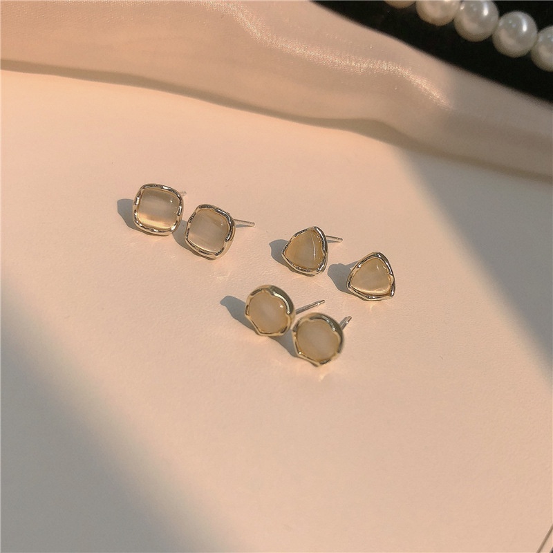 Khuyên Tai Đính Đá Opal Phong Cách Thời Trang Nhật Hàn Đơn Giản