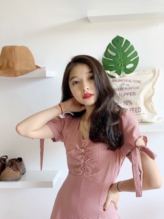 Đầm caro hồng