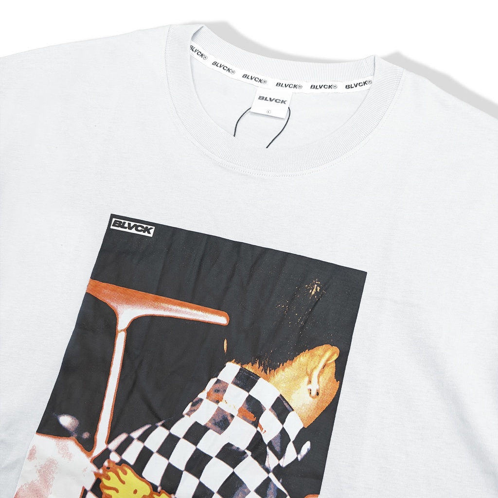 áo thun BLVCK, in họa tiết Racing Vintage T-shirt 2 màu Babyblue/ Trắng