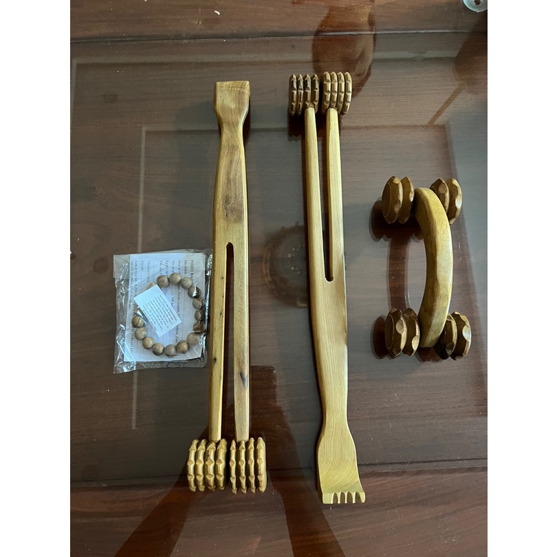 Cây đập & gãi lưng đầu tròn bằng gỗ thơm- MH871