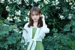 Áo khoác mỏng đi biển