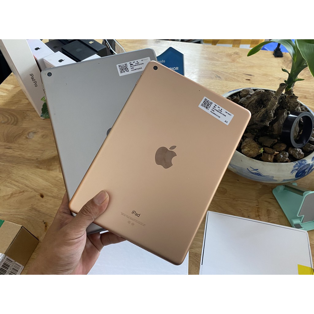 Máy tính bảng iPad Gen 6 32GB Bản (4G+Wifi)  Ram 2G Chip A10 Màn 9.7 inch -  Phiên bản 99%Hỗ trợ Apple Pencil  MR CAU