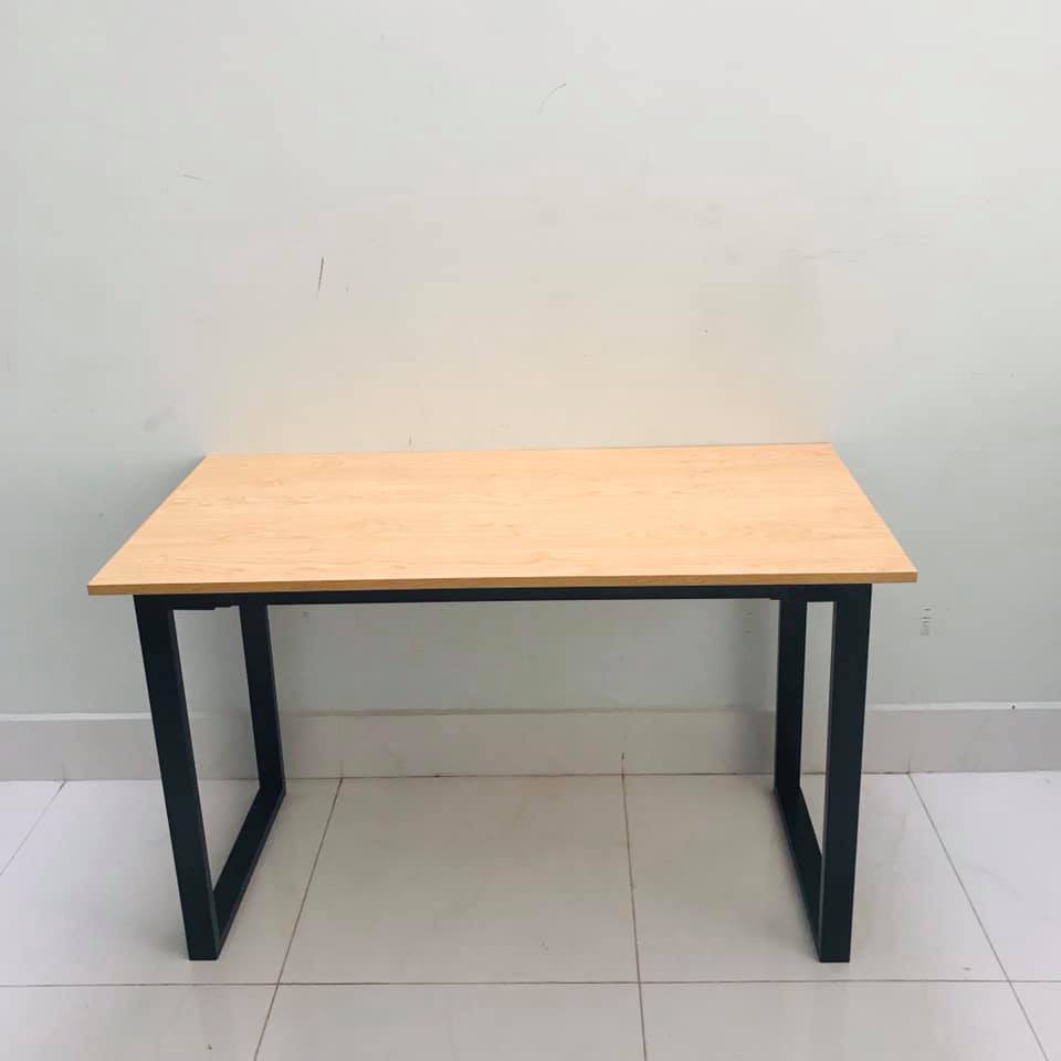 Bàn làm việc, bàn học hiện đại X lắp ráp (R60*D120*C75cm) mặt gỗ MDF màu vàng VÂN GỖ SỒI dày 17mm chân sắt chắc chắn