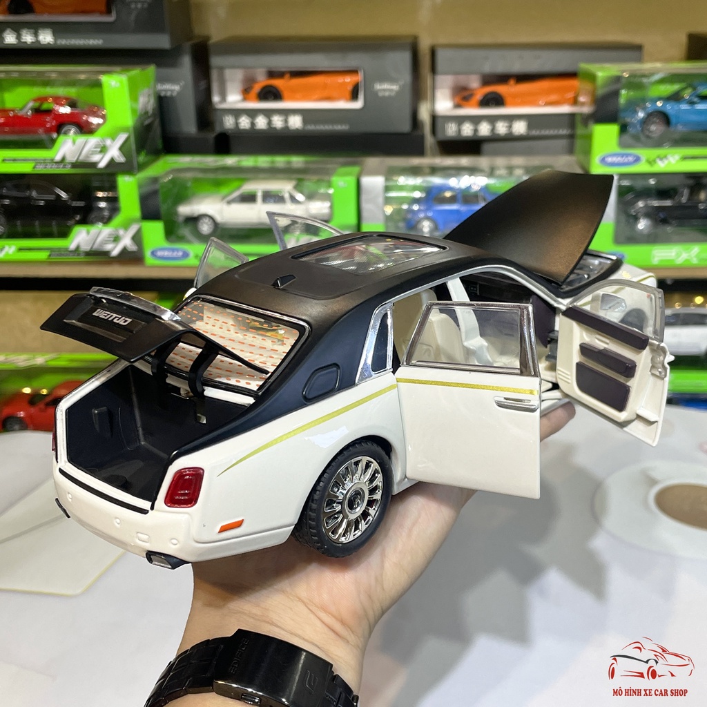 Mô hình xe ô tô kim loại Rolls-Royce Phantom VIII tỉ lệ 1:20 Carshop hãng Weituo màu trắng