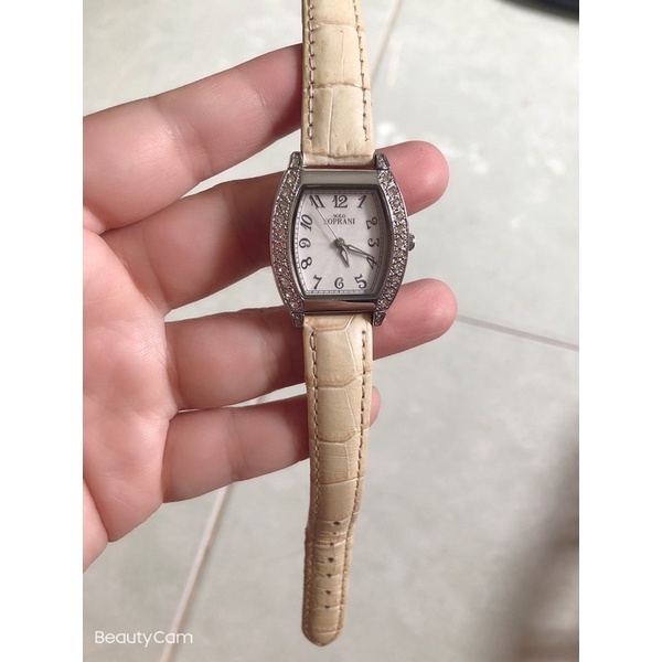 Đồng hồ nữ hiệu solo soprani quartz