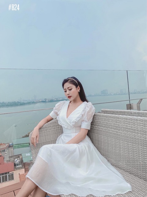 [Mã WARN30 hoàn 15% xu đơn 150k] Đầm dự tiệc 🍏Maxi trắng cổ bèo | BigBuy360 - bigbuy360.vn