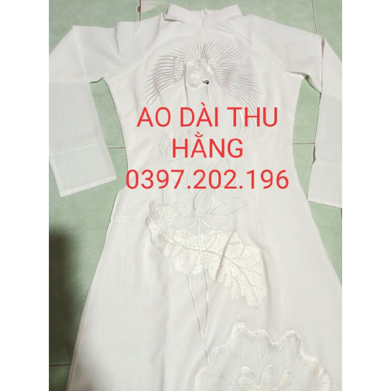 Áo dài trắng thêu 4tà