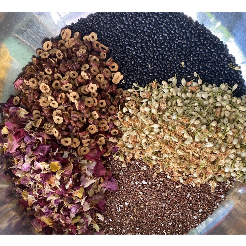 Trà Ngũ Hoa Dưỡng Nhan Dưỡng TAMY hũ thuỷ tinh 250g giúp phái đẹp detox, đẹp da, đen tóc, đốt mỡ, cân bằng nội tiết tố | Thế Giới Skin Care