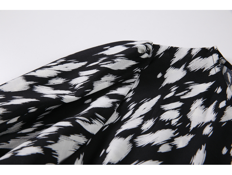 Đầm hoa Peppermint 40676 tay dài dáng rộng phong cách mới thời trang cho nữ