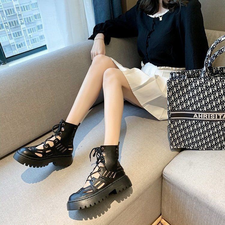 Giày Bốt Martin Mỏng Thoáng Khí Màu Đen Phong Cách Anh Quốc Cá Tính Cho Nữ | BigBuy360 - bigbuy360.vn