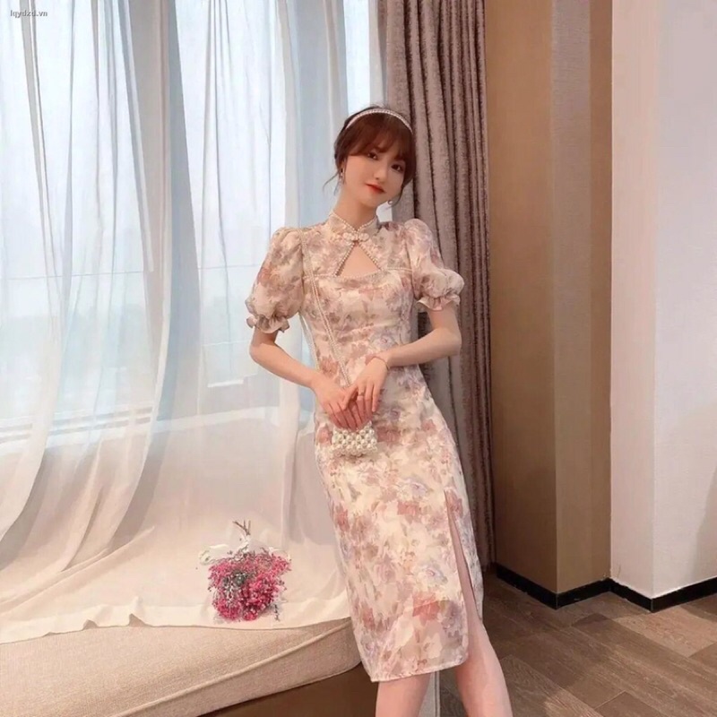 Sườn xám cách tân