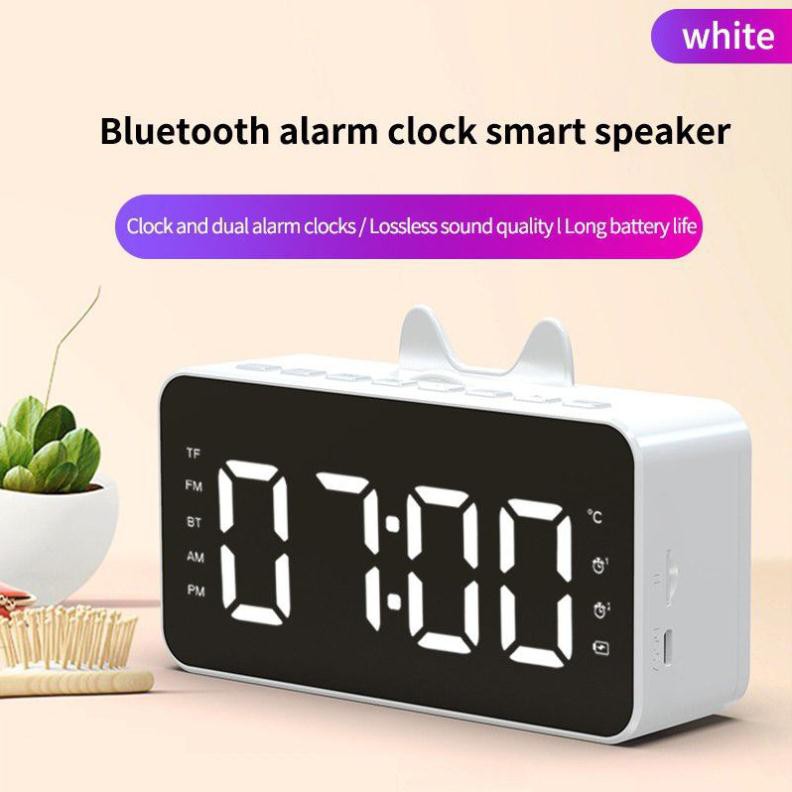 Loa bluetooth Q9 có màn hình. ( Bin Store 24h )