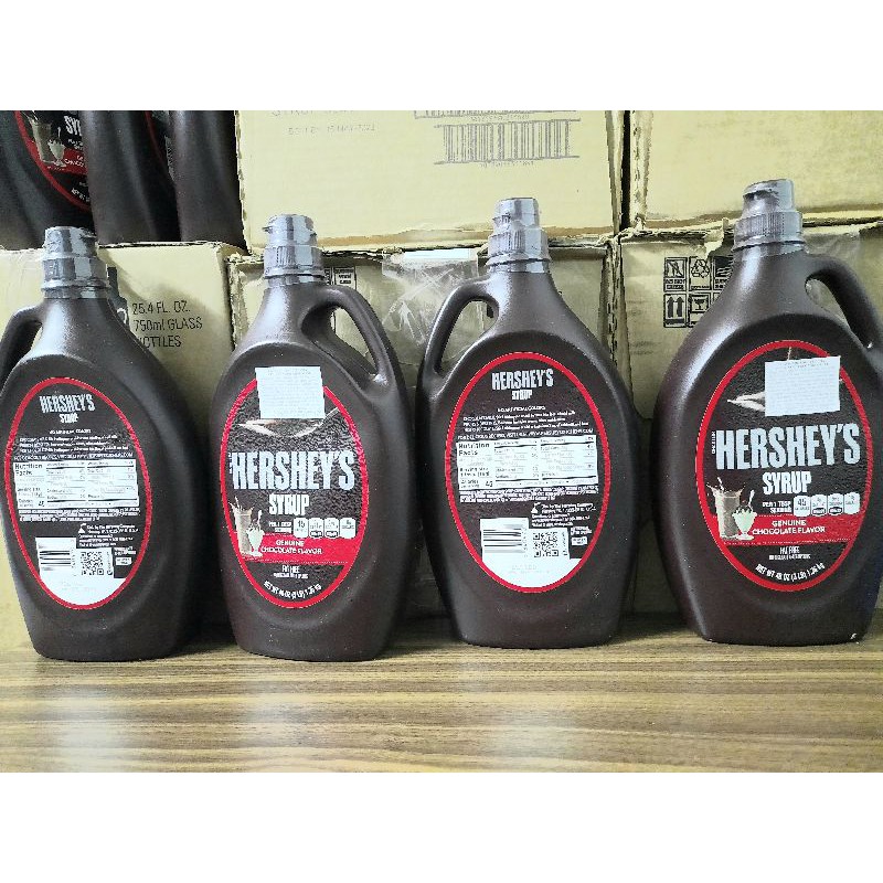 Siro sôcôla hiệu Hershey's Syrup chai 1,36kg