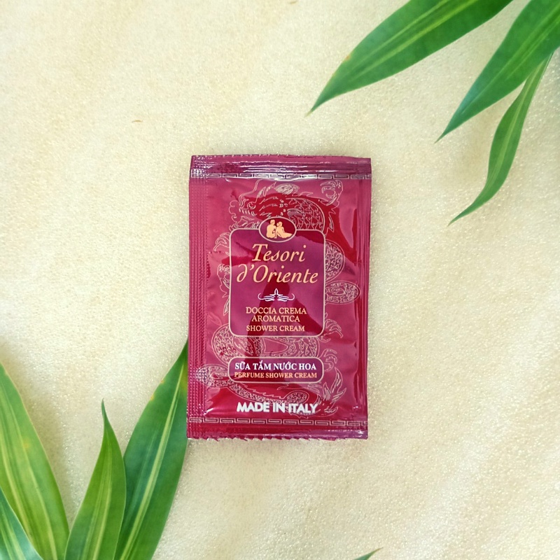 8 Gói SữaTắm Tesori Mùi Ngẫu Nhiên 7ml
