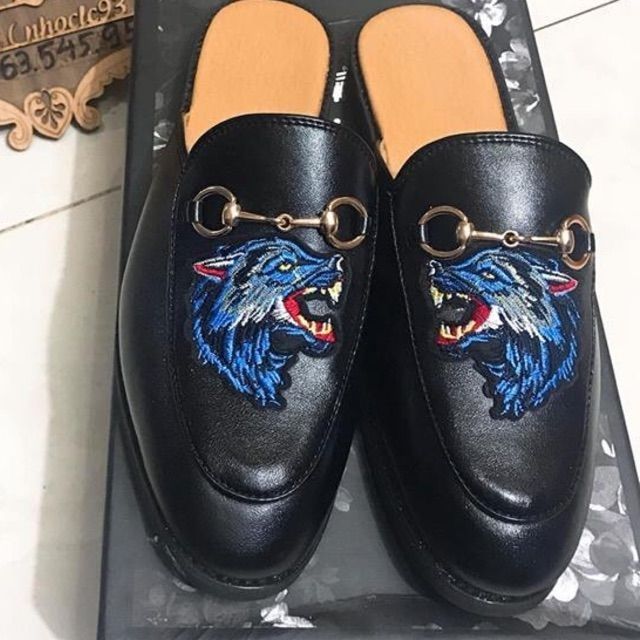 Sục nam thêu sói