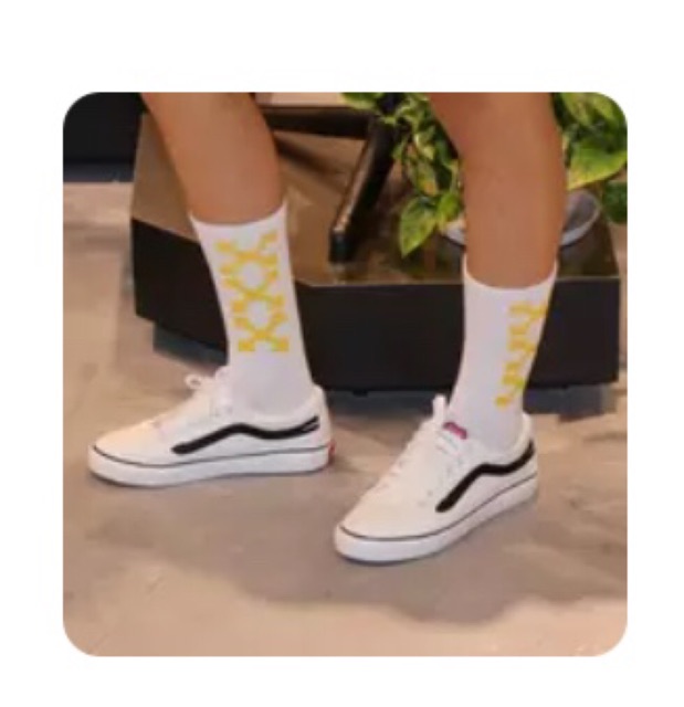 Vớ tất OFF WHITE cao cổ 3 chữ thập