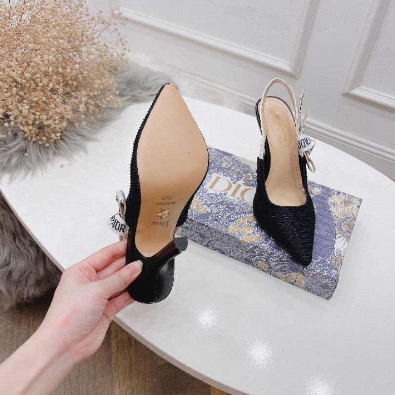 ldX(VIDEO) Sandal 9p Da Gân Gót Cong Fullbox Bill Túi Cao Cấp