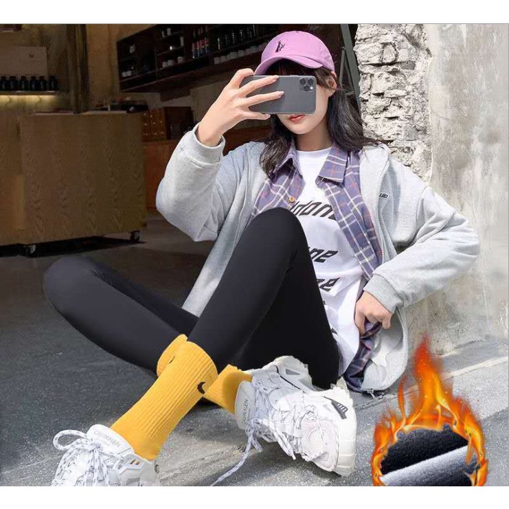 Quần legging nữ nâng mông dáng dài cạp cao màu đen cao cấp xuất Hàn lót lông M04 | BigBuy360 - bigbuy360.vn