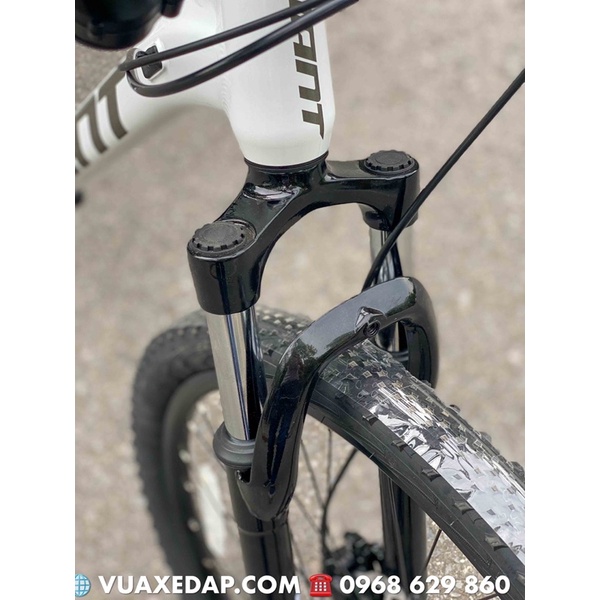 Xe đạp thể thao GIANT ATX 720 2022