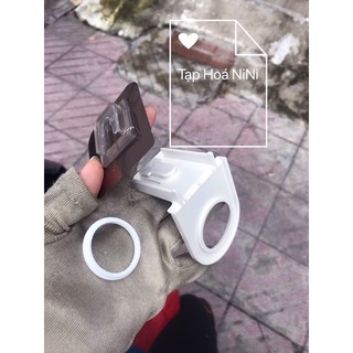 móc treo bình xà bông dán tường