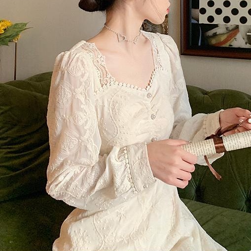 Đầm Dài Tay Phối Ren Họa Tiết Thêu Phong Cách Pháp Thời Trang Cho Nữ