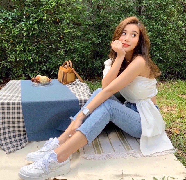 Áo Crop Lệch Vai Kiểu Thái Thần Thánh Siêu Đẹp