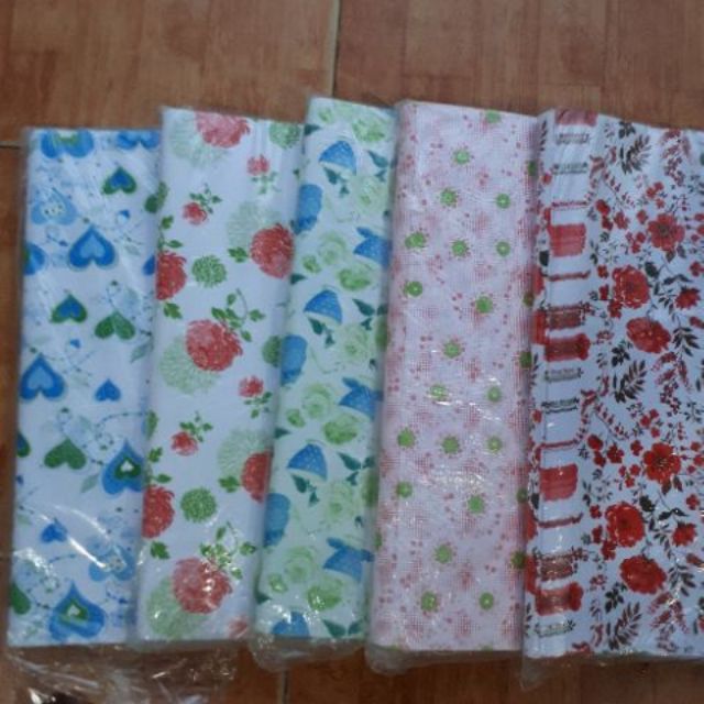 Giấy gói quà loại in hình kt 50 x 50