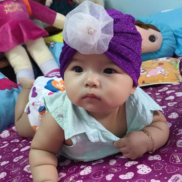 Turban lấp lánh cho bé