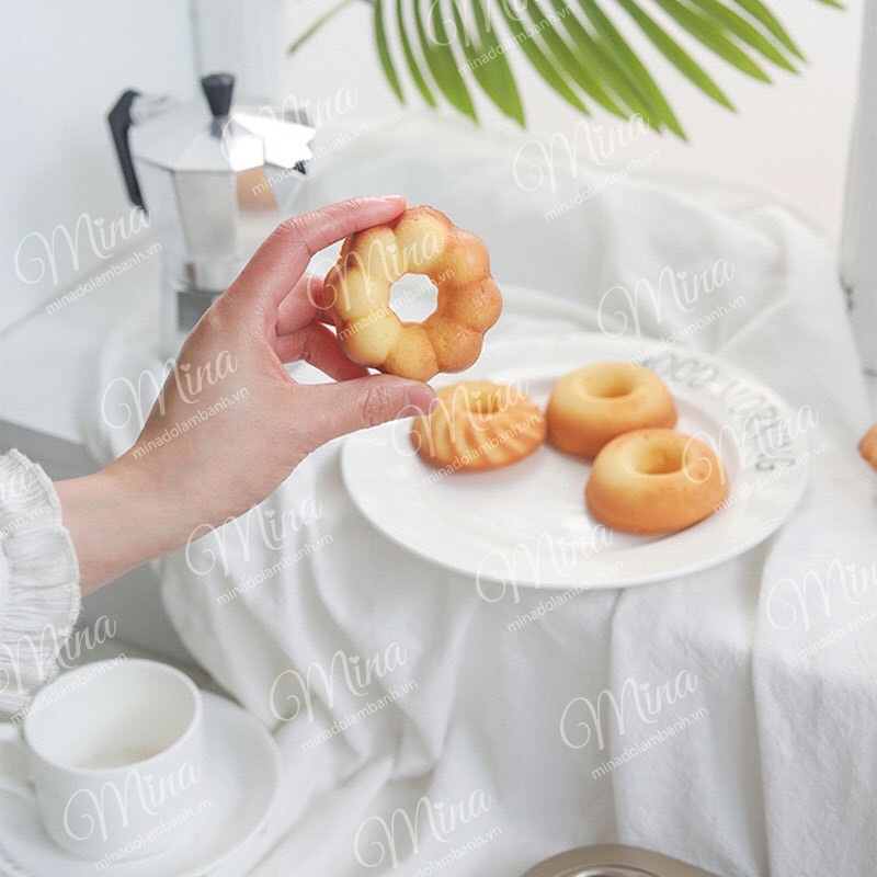 Khuôn nướng bánh DONUT 6 ô