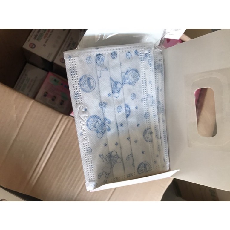 Khẩu trang y tế trẻ em 4 lớp- Hộp 50 chiếc - nhiều màu sắc | BigBuy360 - bigbuy360.vn