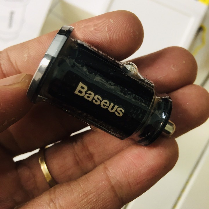 Tẩu sạc nhanh Baseus 3.1A 2 cổng USB dùng trong xe ô tô