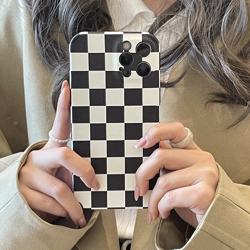 Simple black and white checkerboard lattice lambskin phone case For iPhone 12 Pro Max 12Pro 12 Mini iPhone SE2020 11Pro Max 11Pro 11 iX XR XS Max 7 8 Plus Full Coverage case