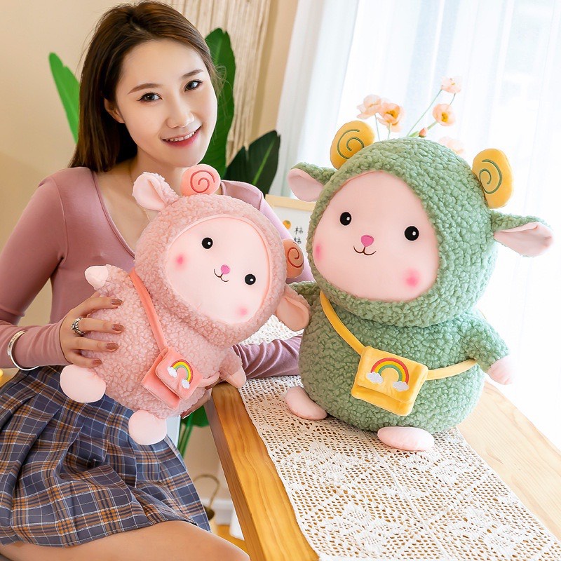 Cừu Lông Xù Nhồi Bông - Cừu Bông Đeo Túi Size 25cm
