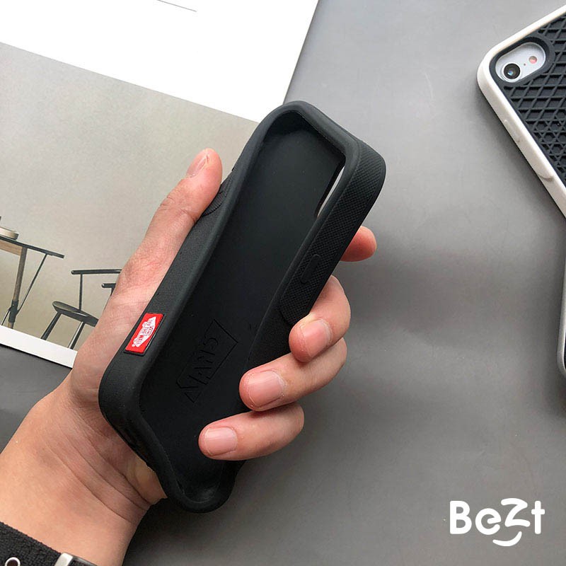 Ốp Vans, ốp lưng điện thoại hình đế giày cao su cho các dòng iphone | BigBuy360 - bigbuy360.vn
